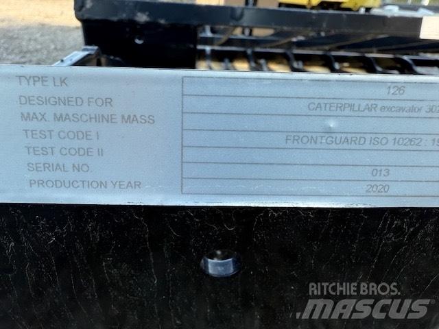 CAT CABIN SECURITY Kabīnes un interjers