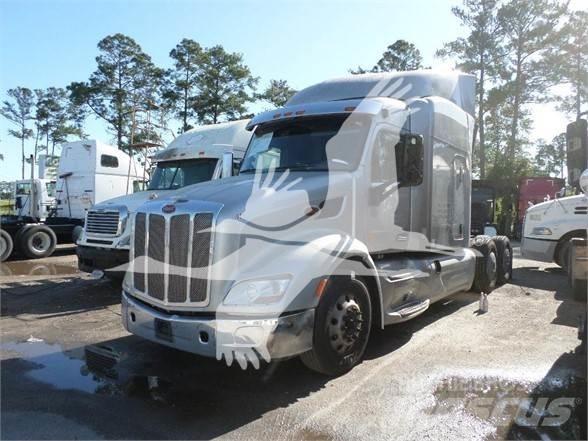 Peterbilt 579 Būvniecība- Citi