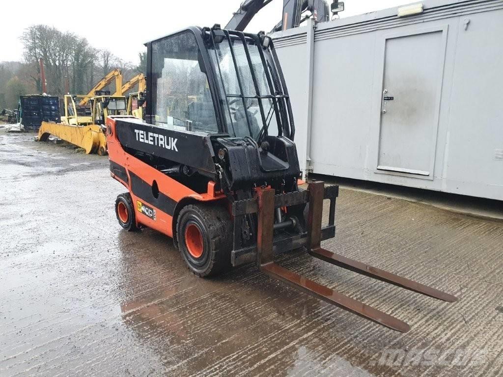 JCB TLT 30 D Teleskopiskie manipulatori