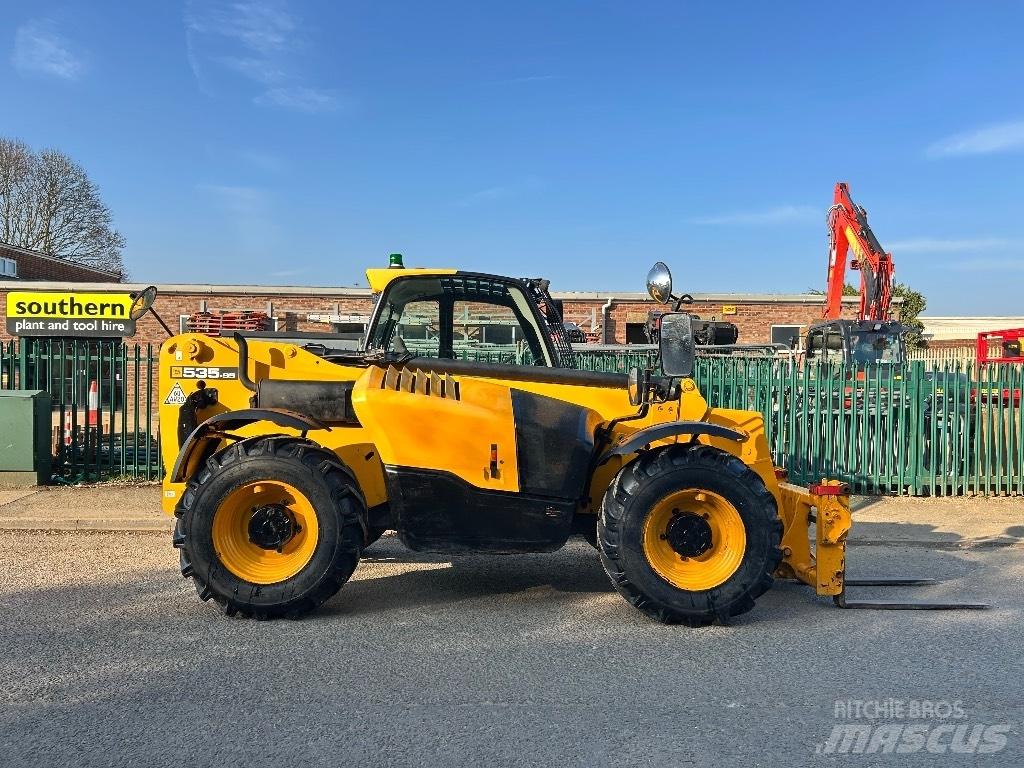 JCB 535-95 Teleskopiskie manipulatori