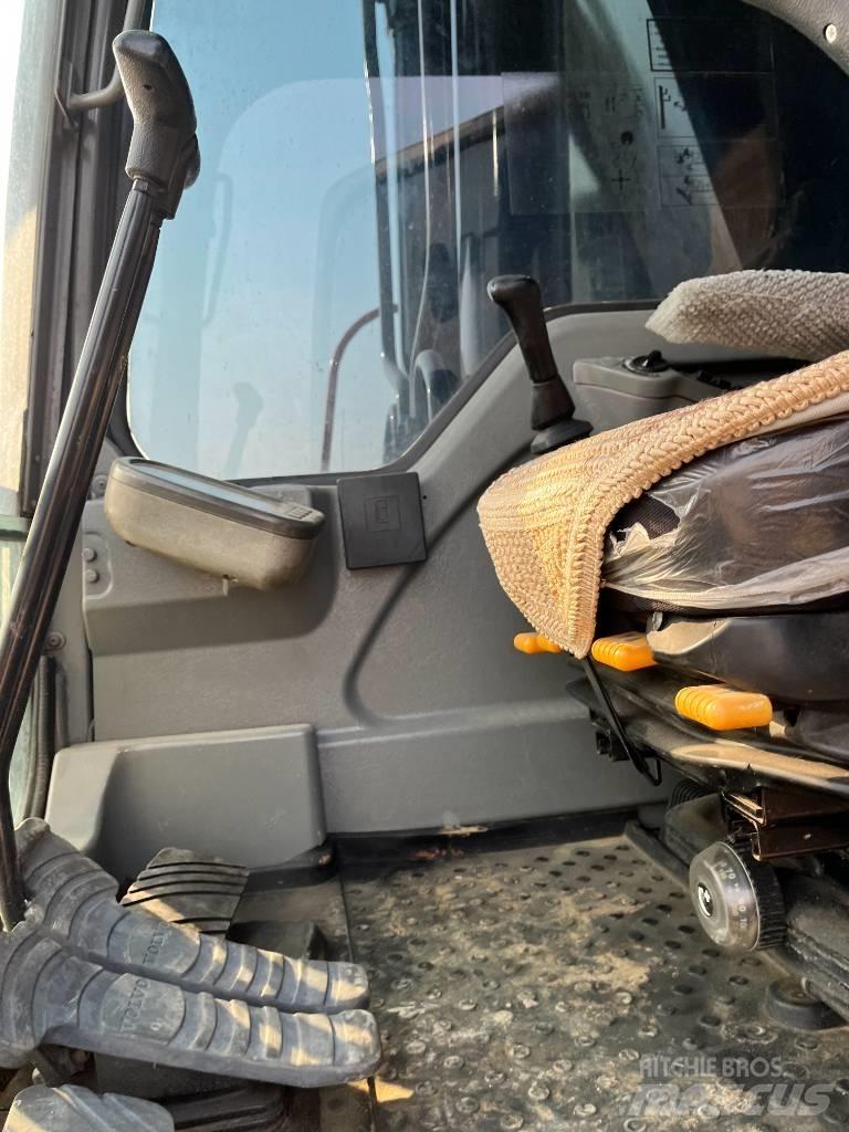 Volvo 290 Kāpurķēžu ekskavatori