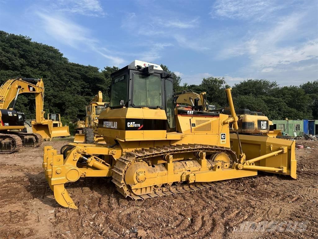 CAT D7G Kāpurķēžu buldozeri