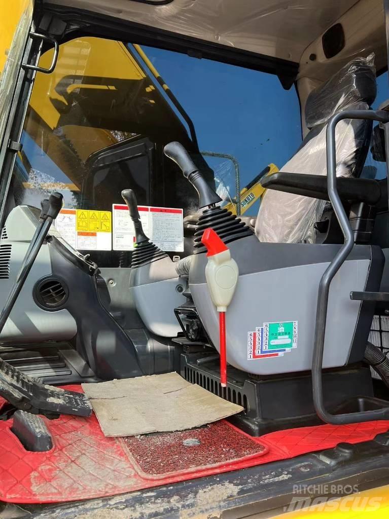 Komatsu PC 220 Kāpurķēžu ekskavatori