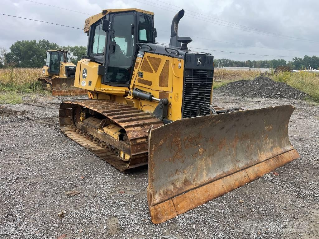 John Deere 700 KLGP Kāpurķēžu buldozeri