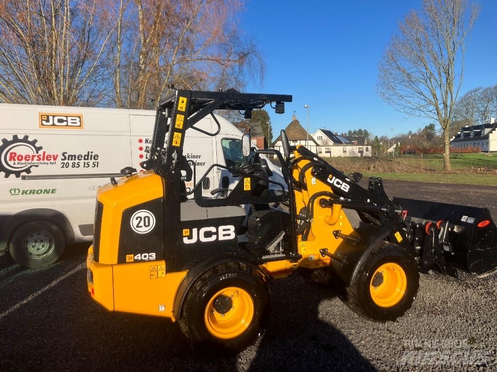 JCB 403 Lietoti riteņu kompaktiekrāvēji