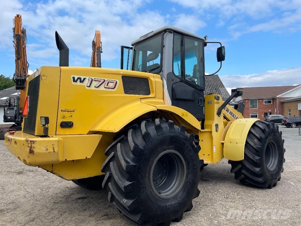 New Holland W 170 Iekrāvēji uz riteņiem