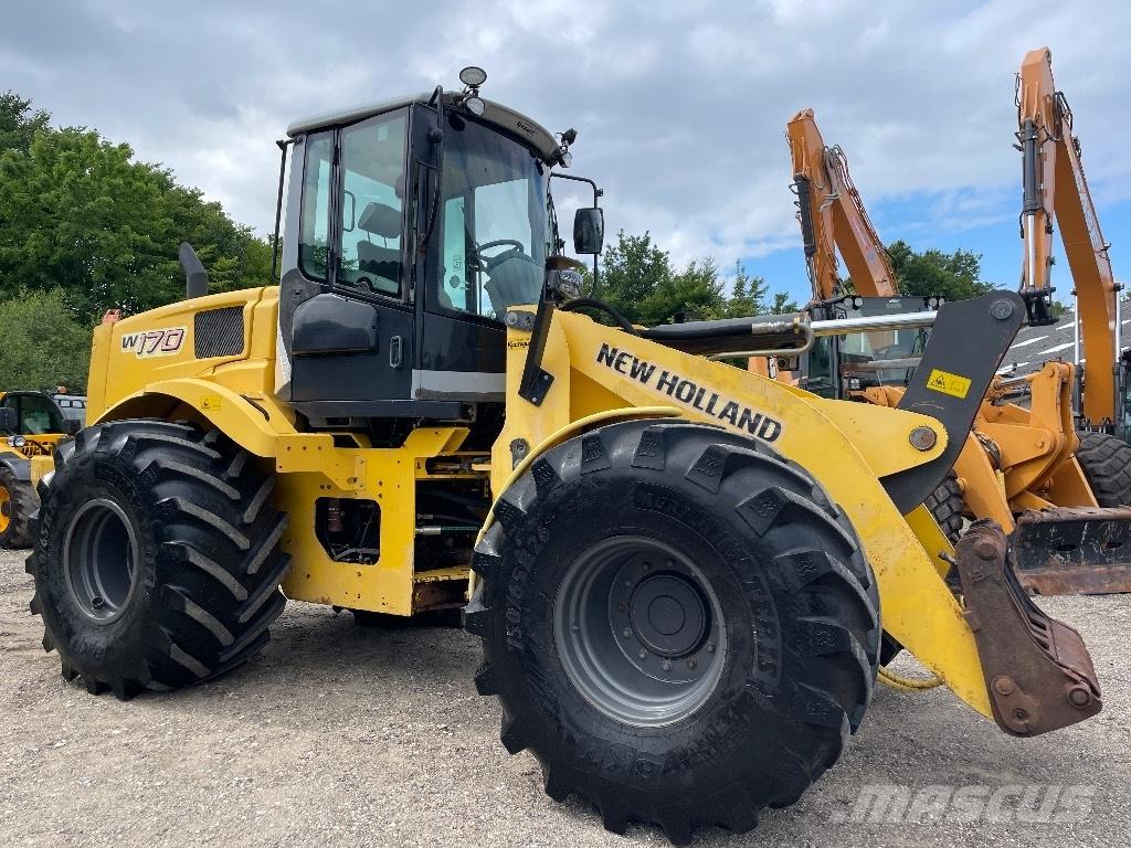 New Holland W 170 Iekrāvēji uz riteņiem