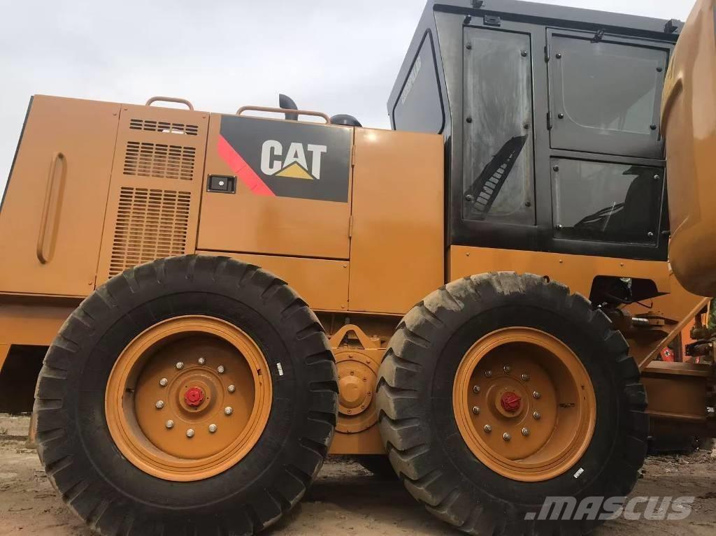 CAT 140k Greideri