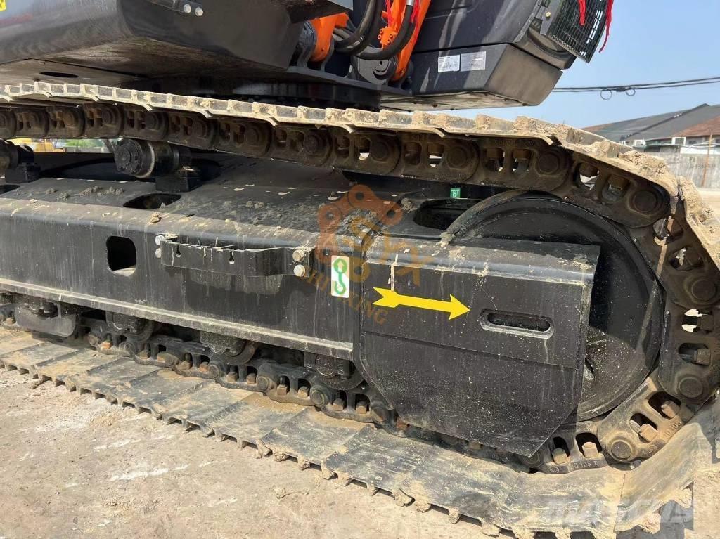 Hitachi ZX 200-3 G Kāpurķēžu ekskavatori