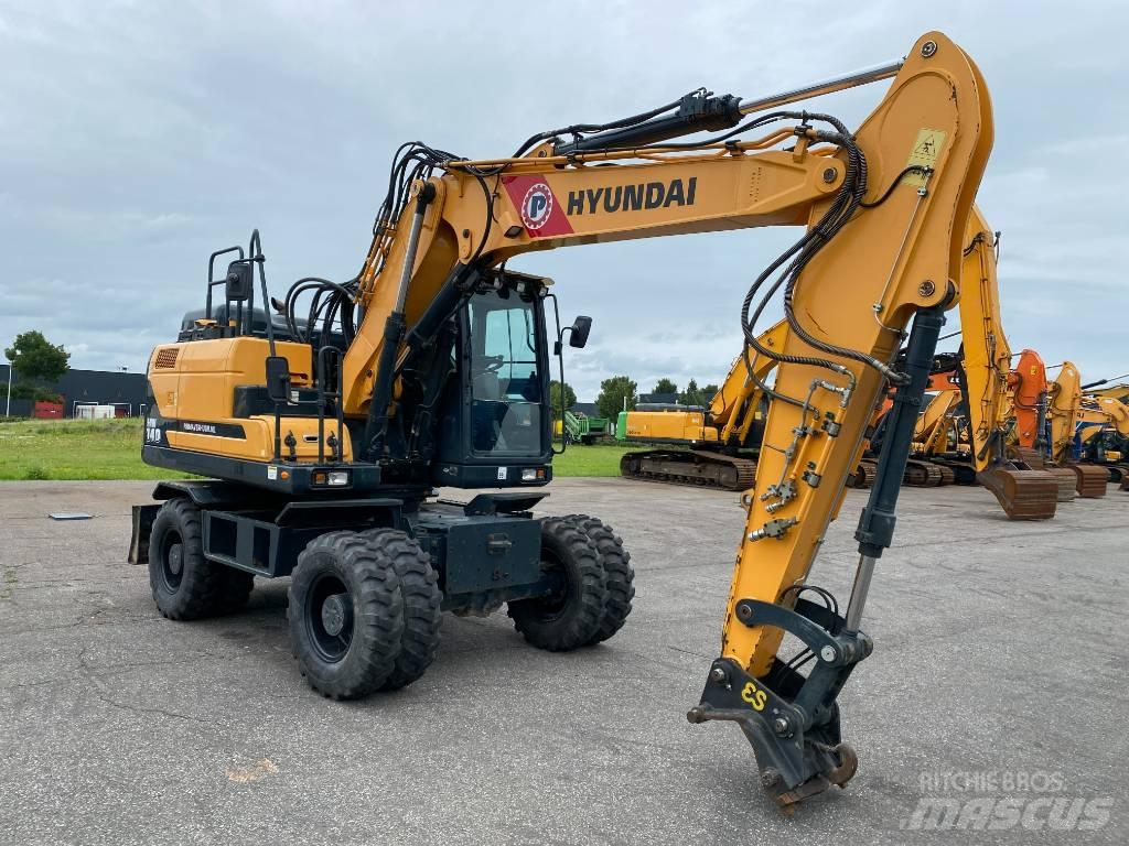 Hyundai HW140 Ekskavatori uz riteņiem