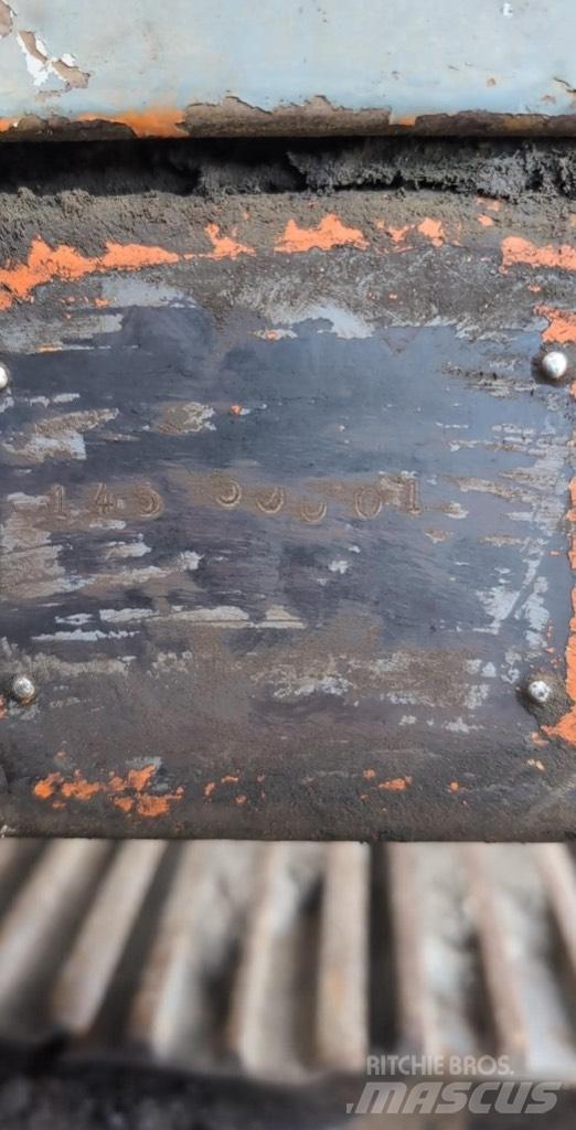 Hitachi EX 200 Kāpurķēžu ekskavatori