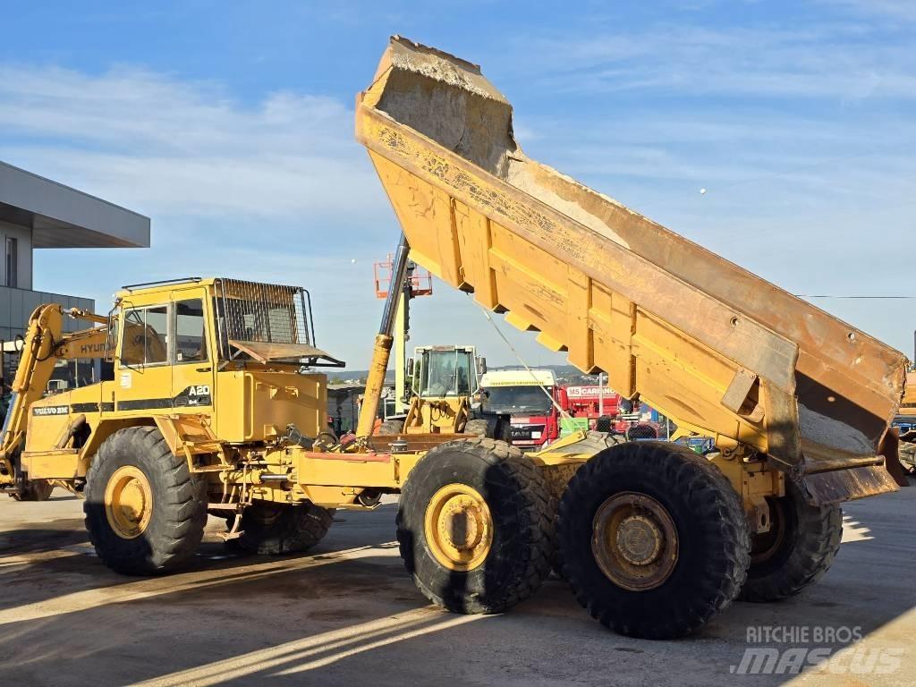 Volvo BM A 20 Mini pašizgāzēji