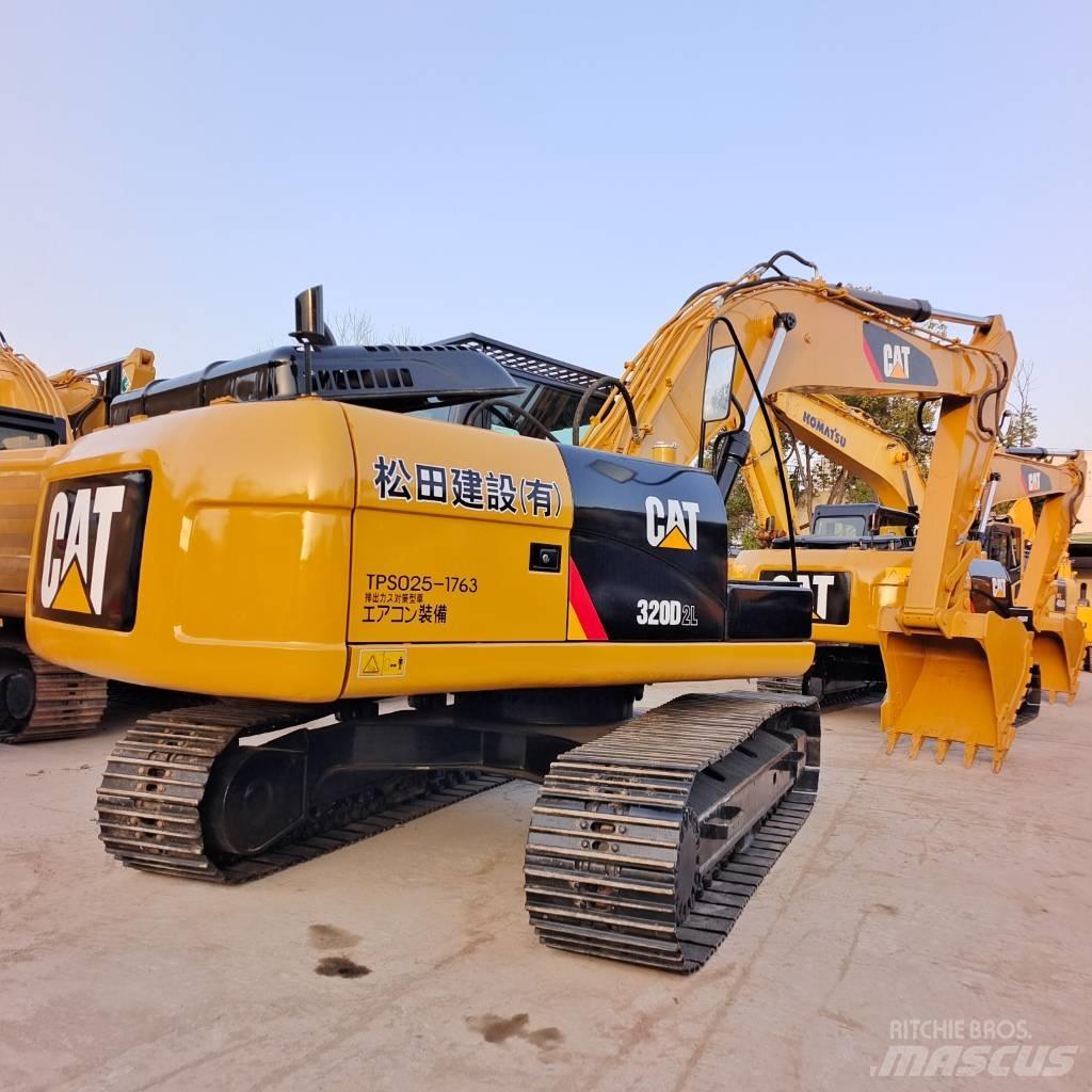 CAT 320DL Kāpurķēžu ekskavatori