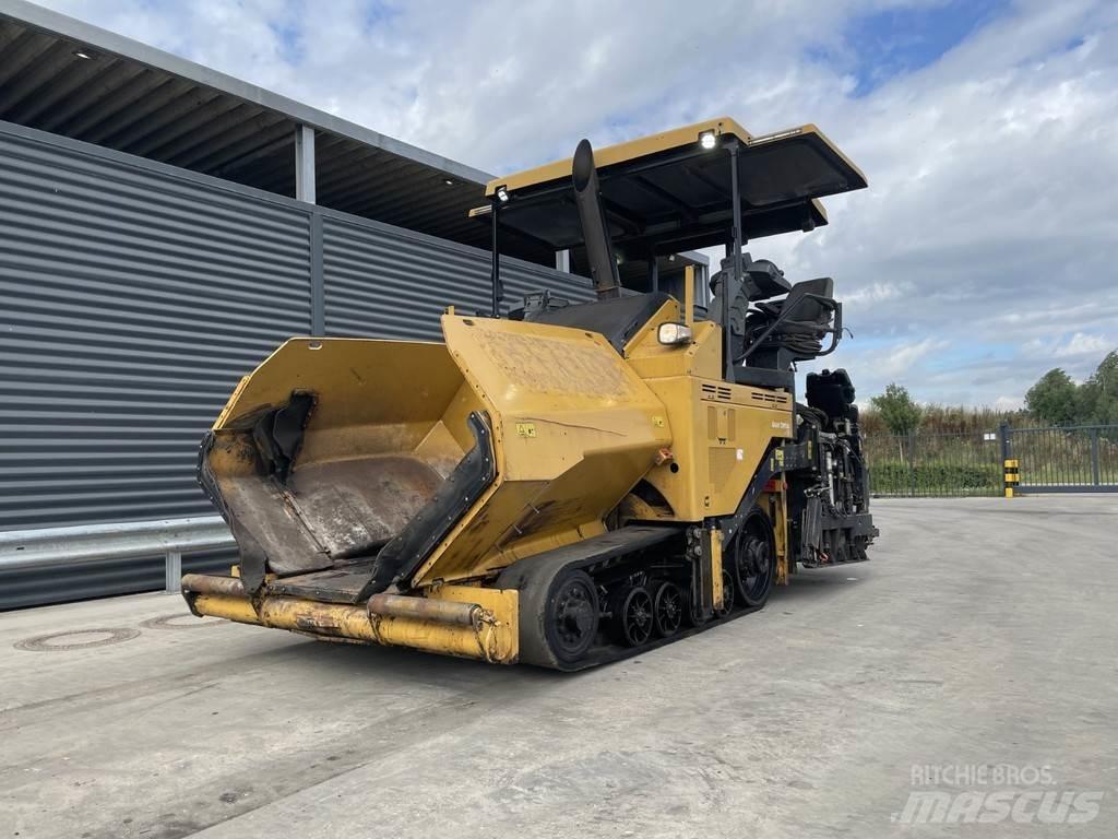CAT AP555F Asfalta klājēji