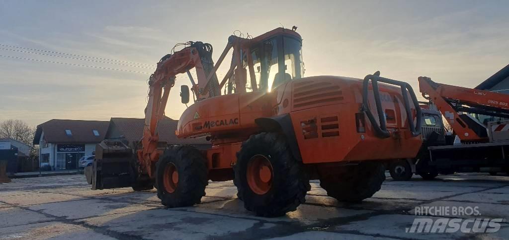 Mecalac 12 M TX Ekskavatori uz riteņiem