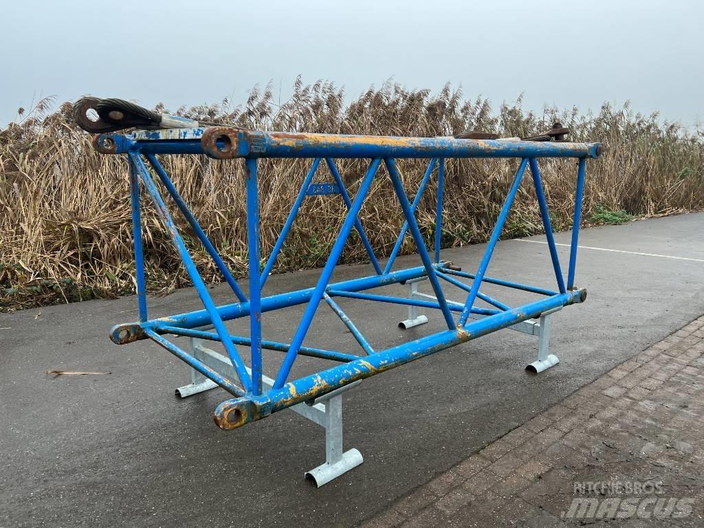 Liebherr HS843 Pacēlāju/krānu aprīkojums