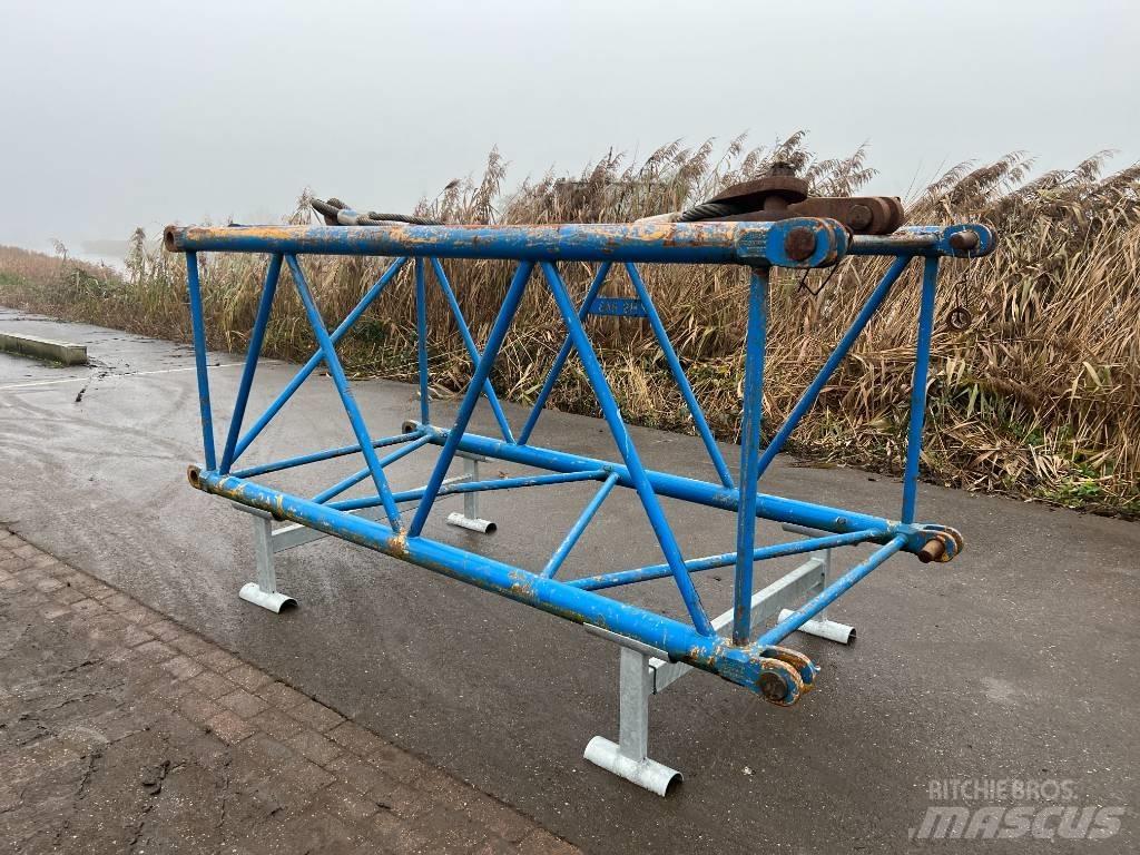 Liebherr HS843 Pacēlāju/krānu aprīkojums