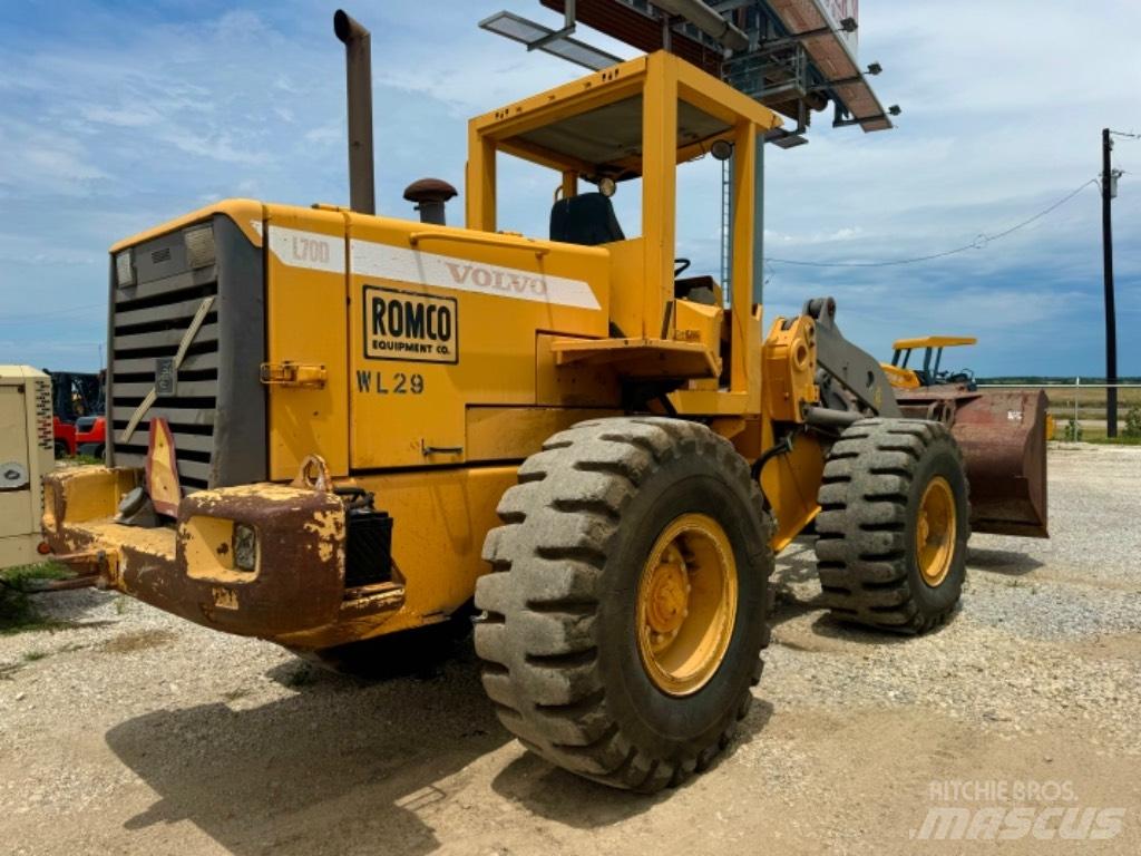 Volvo L 70 D Iekrāvēji uz riteņiem