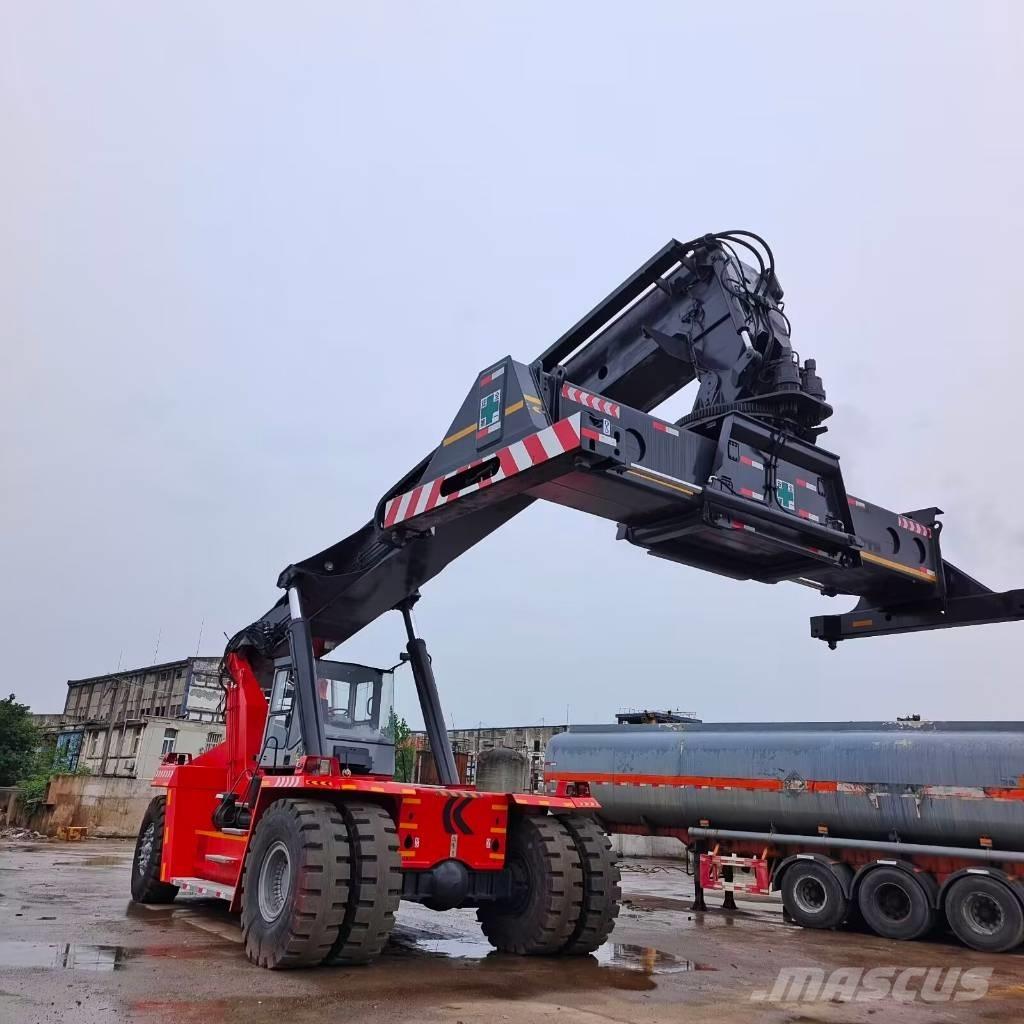 Kalmar DRF 450 Konteineru pacēlāji