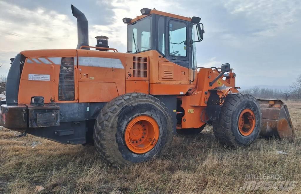 Doosan DL 300 Iekrāvēji uz riteņiem