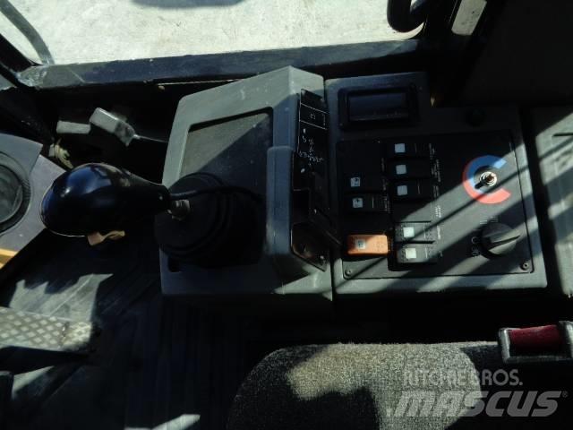 CAT 928 G Iekrāvēji uz riteņiem