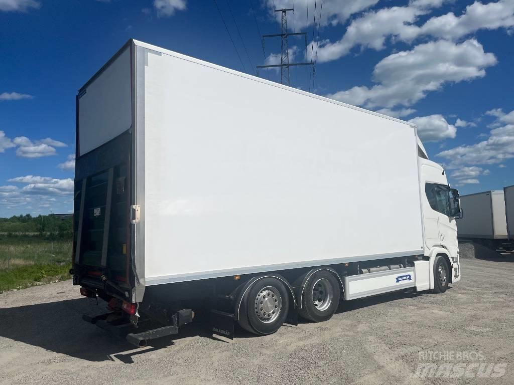 Scania R540B6X2*4NB Furgons