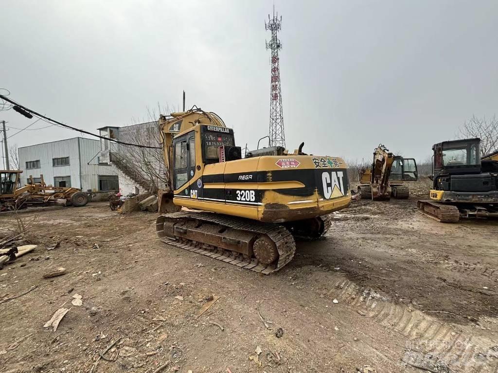 CAT 320 B L Kāpurķēžu ekskavatori