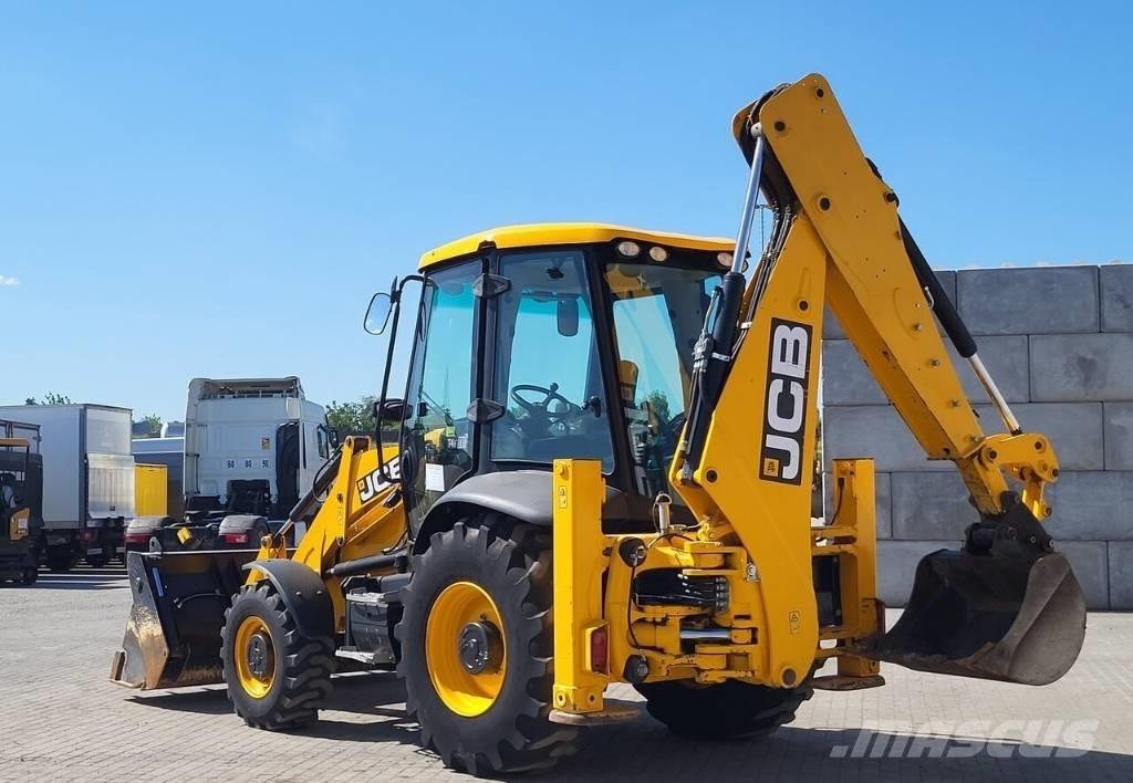 JCB 3CX Ekskavatori-iekrāvēji