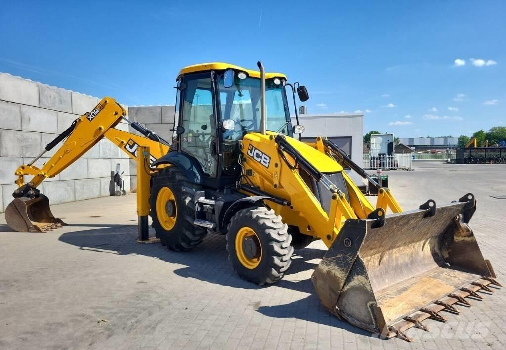 JCB 3CX Ekskavatori-iekrāvēji