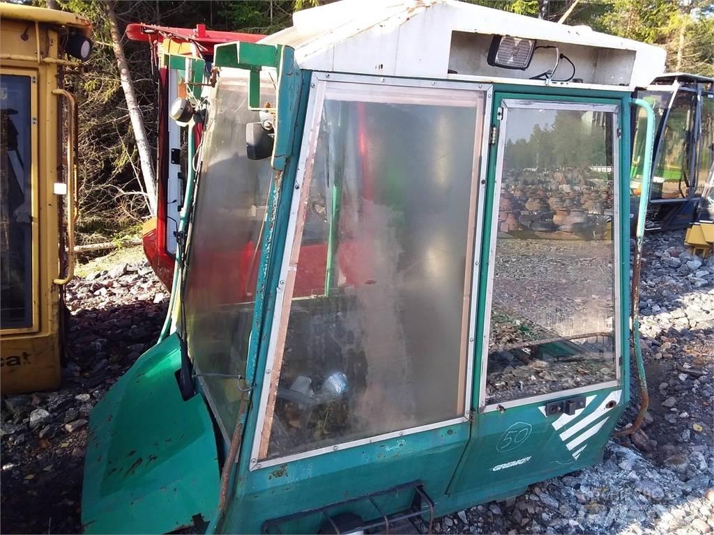 Gremo 950 Kabīnes un interjers