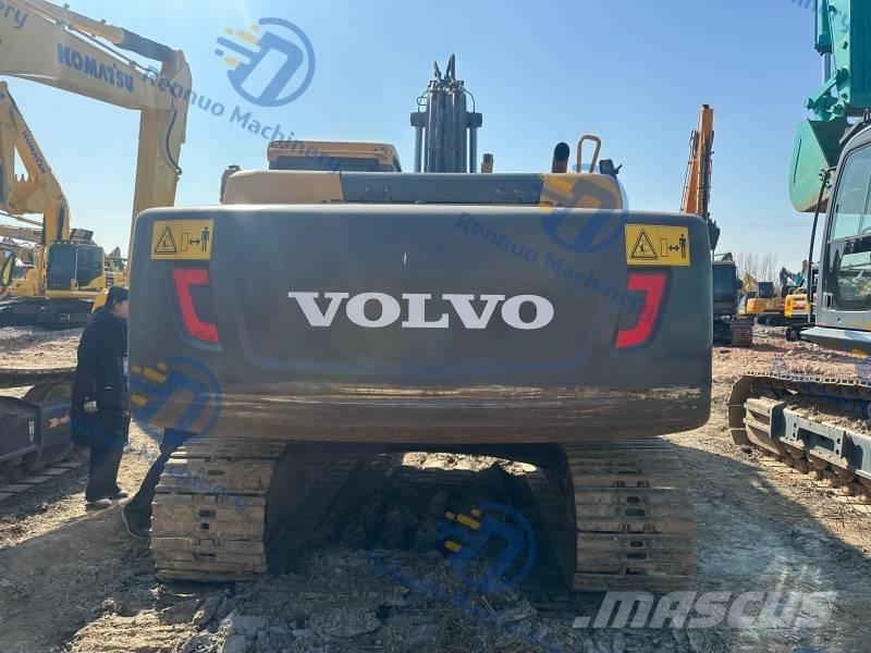 Volvo EC 220 D Kāpurķēžu ekskavatori