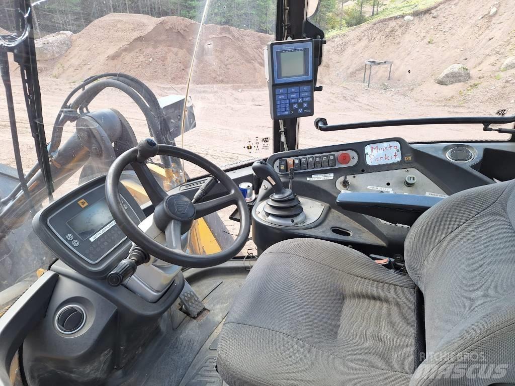JCB 456 HT Iekrāvēji uz riteņiem