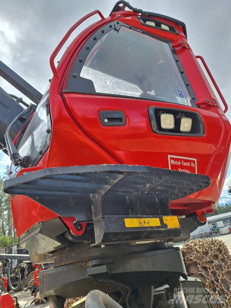 Komatsu 931 Harvesteri