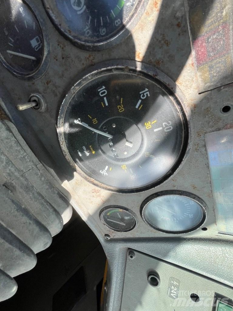 Volvo A25c Artikulētie pašizgāzēji