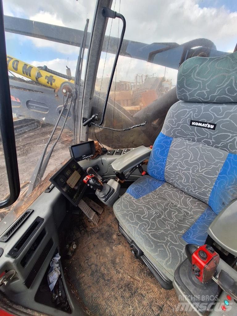Komatsu 911.5 Harvesteri