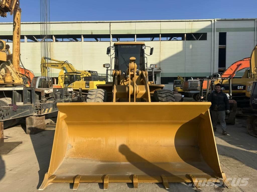 CAT 966 H Iekrāvēji uz riteņiem