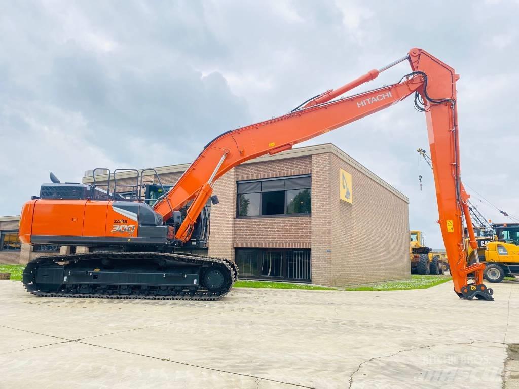 Hitachi ZX 300lc-7 Ekskavatori tālās sniedzamības darbiem