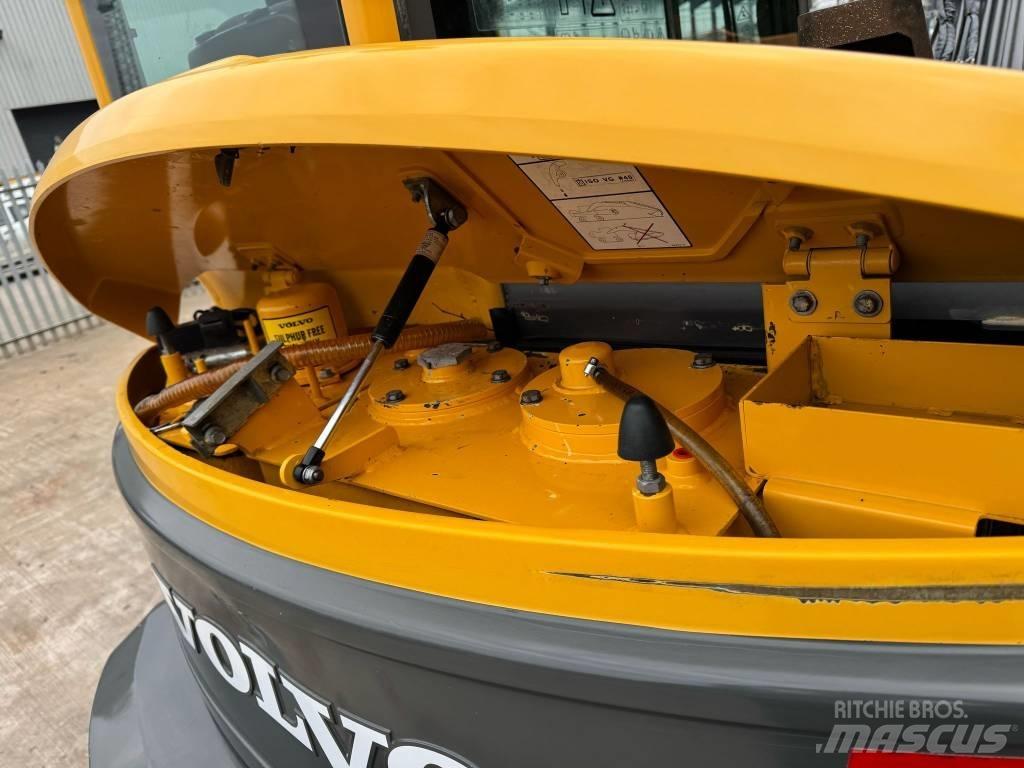 Volvo ECR 88 Vidēja lieluma ekskavatori 7 t - 12 t