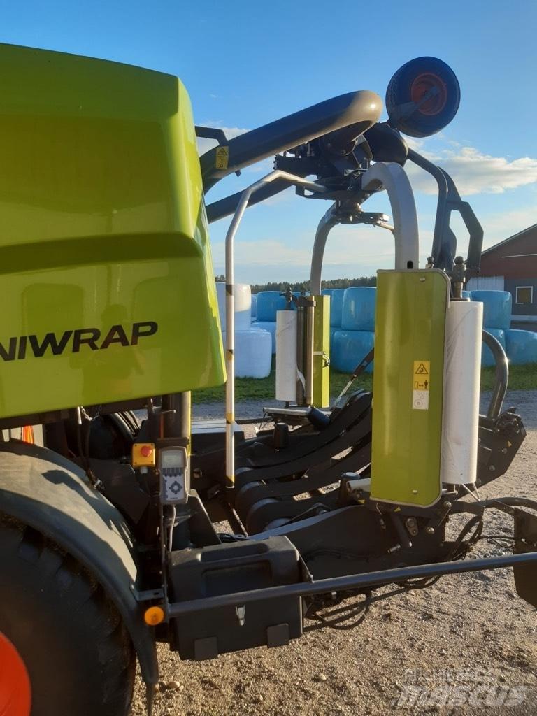 CLAAS 455 Rituļu preses