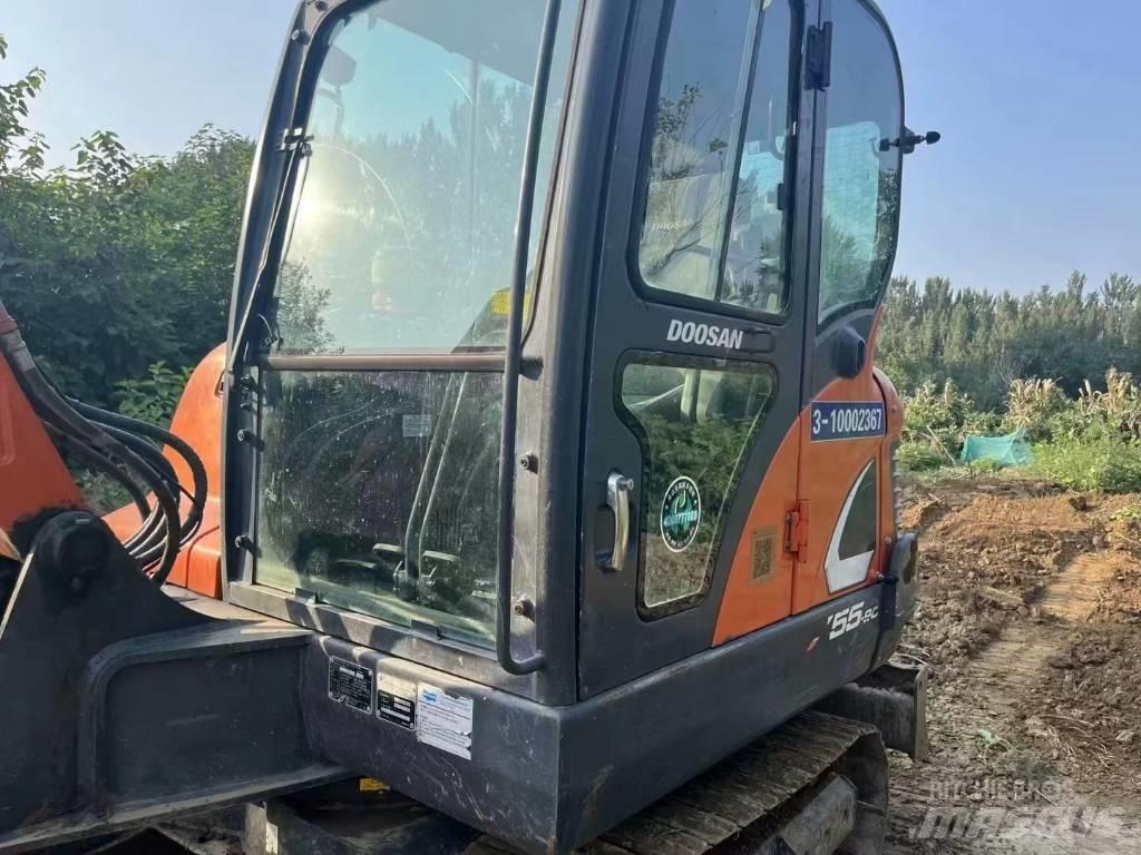 Doosan DX 55 Mini ekskavatori < 7 t