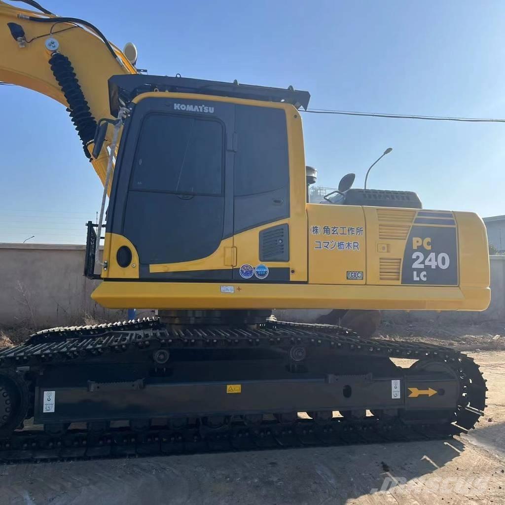 Komatsu PC 240-8N1 Vidēja lieluma ekskavatori 7 t - 12 t