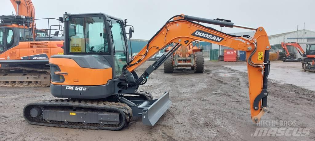 Doosan DX 50 Z Kāpurķēžu ekskavatori