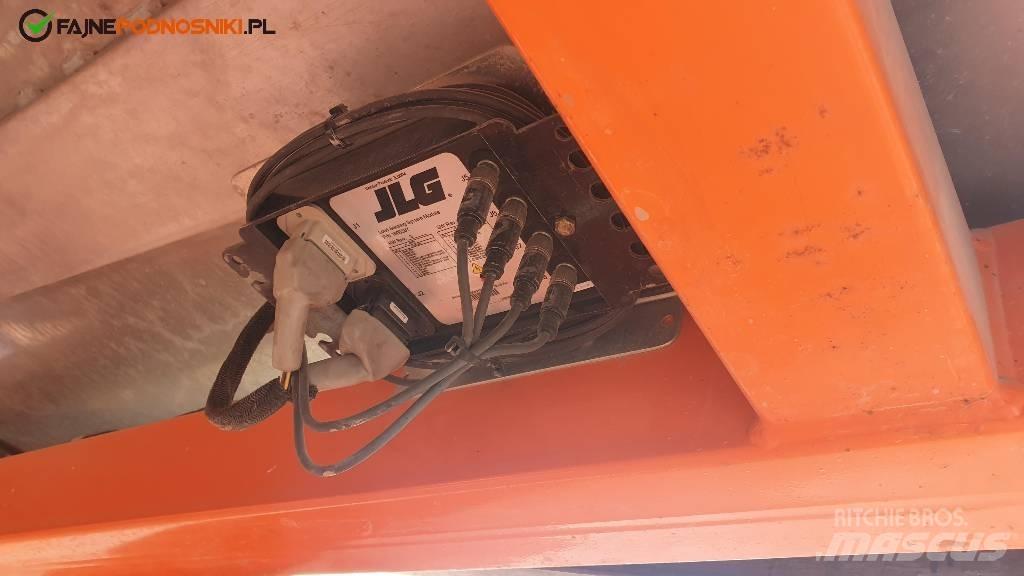 JLG 2646 ES Šķerveida pacēlāji
