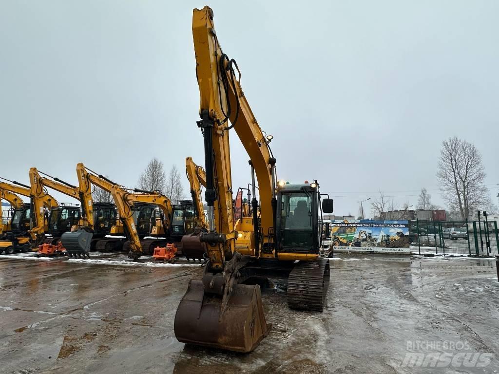 JCB JS 130 LC Kāpurķēžu ekskavatori