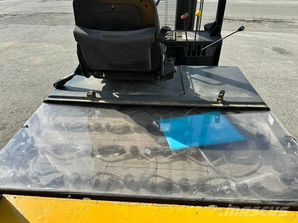 OM E50N Elektriskie iekrāvēji