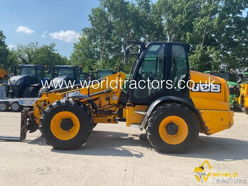 JCB TM 320 S Lauksaimniecības pacēlāji