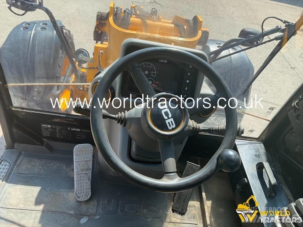 JCB TM 320 S Lauksaimniecības pacēlāji
