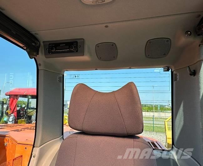Doosan DX 235 LCR Kāpurķēžu ekskavatori