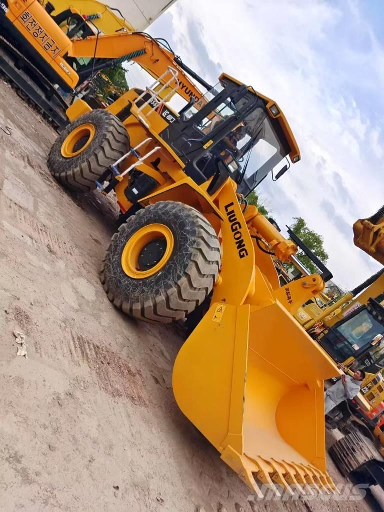 LiuGong 856 H Iekrāvēji uz riteņiem