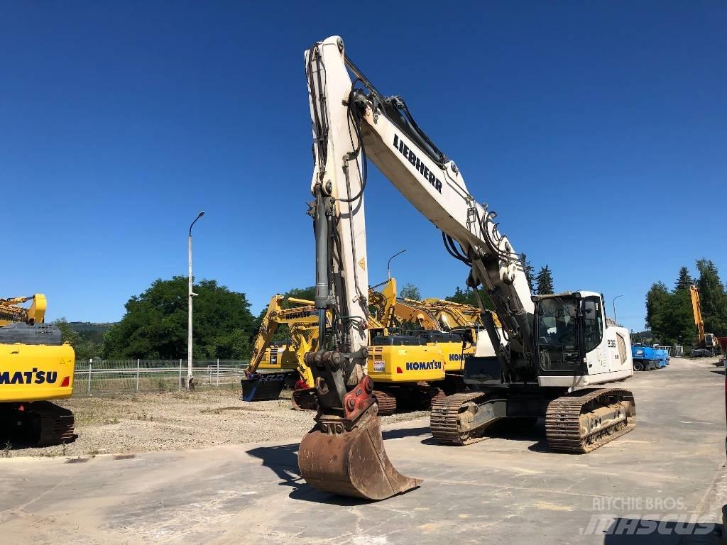 Liebherr R936 NLC Kāpurķēžu ekskavatori